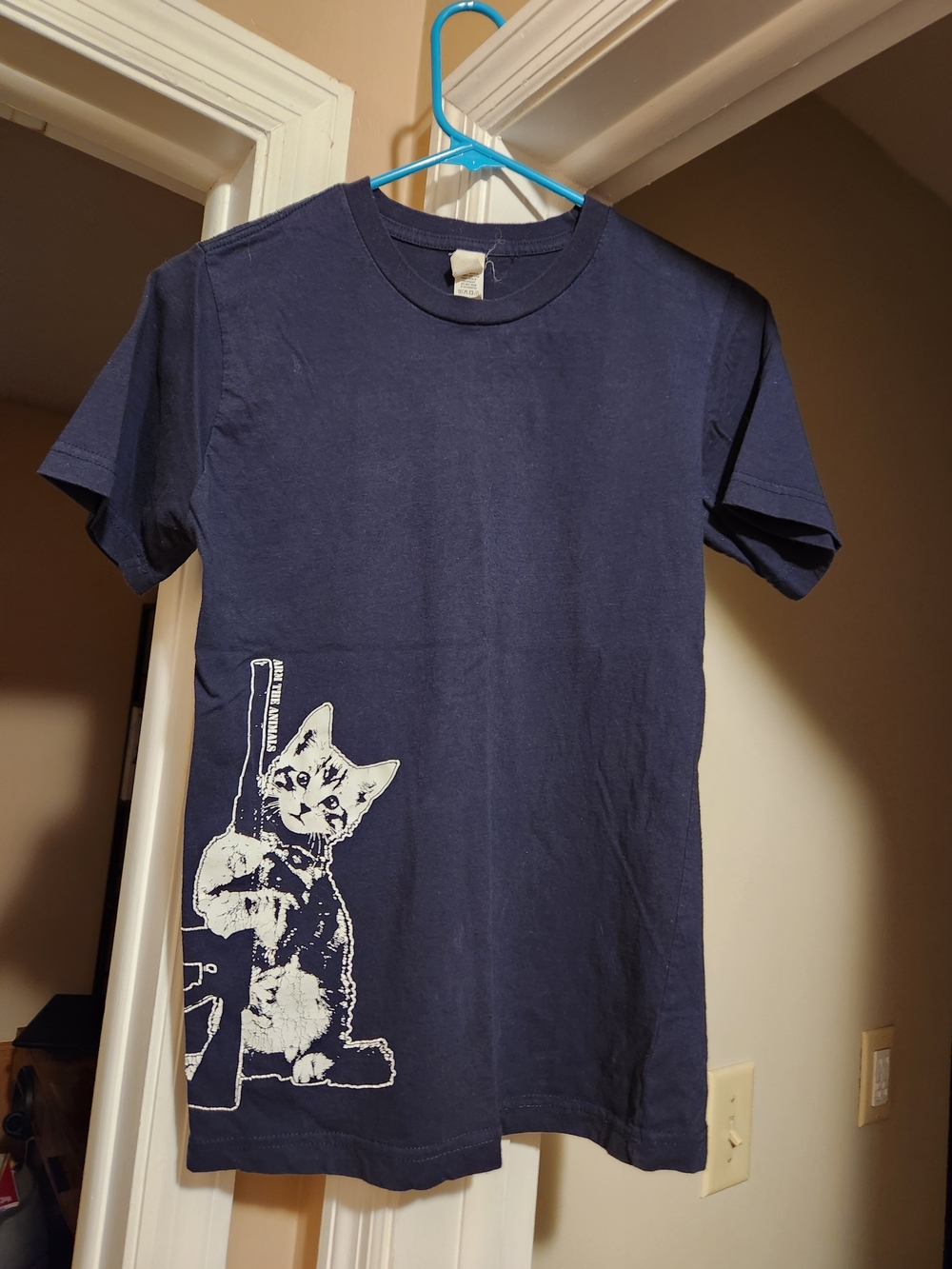 Arm The Animals Cat Graphic Tee S